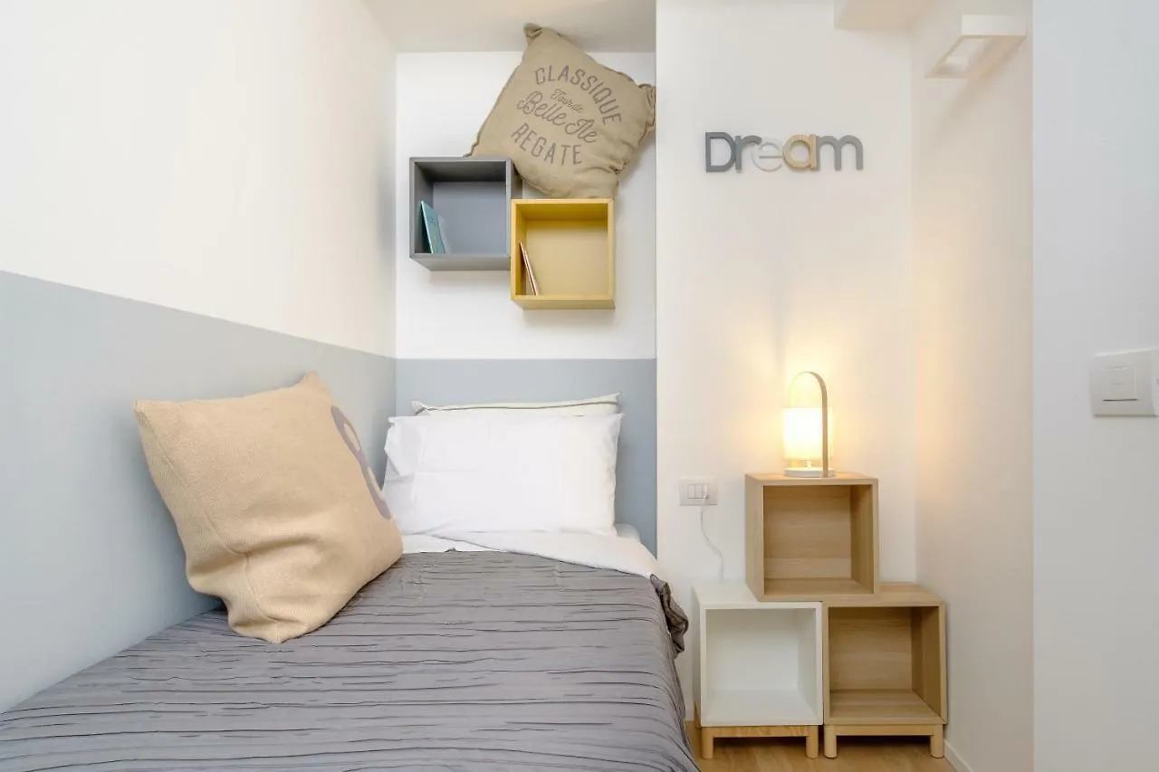 Bologna House Tubertini Apartment 0*,  Italy